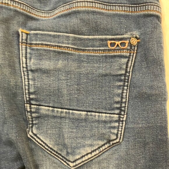 Zyker Ins Co   Designer Denim Shorts - Picture 6 of 16